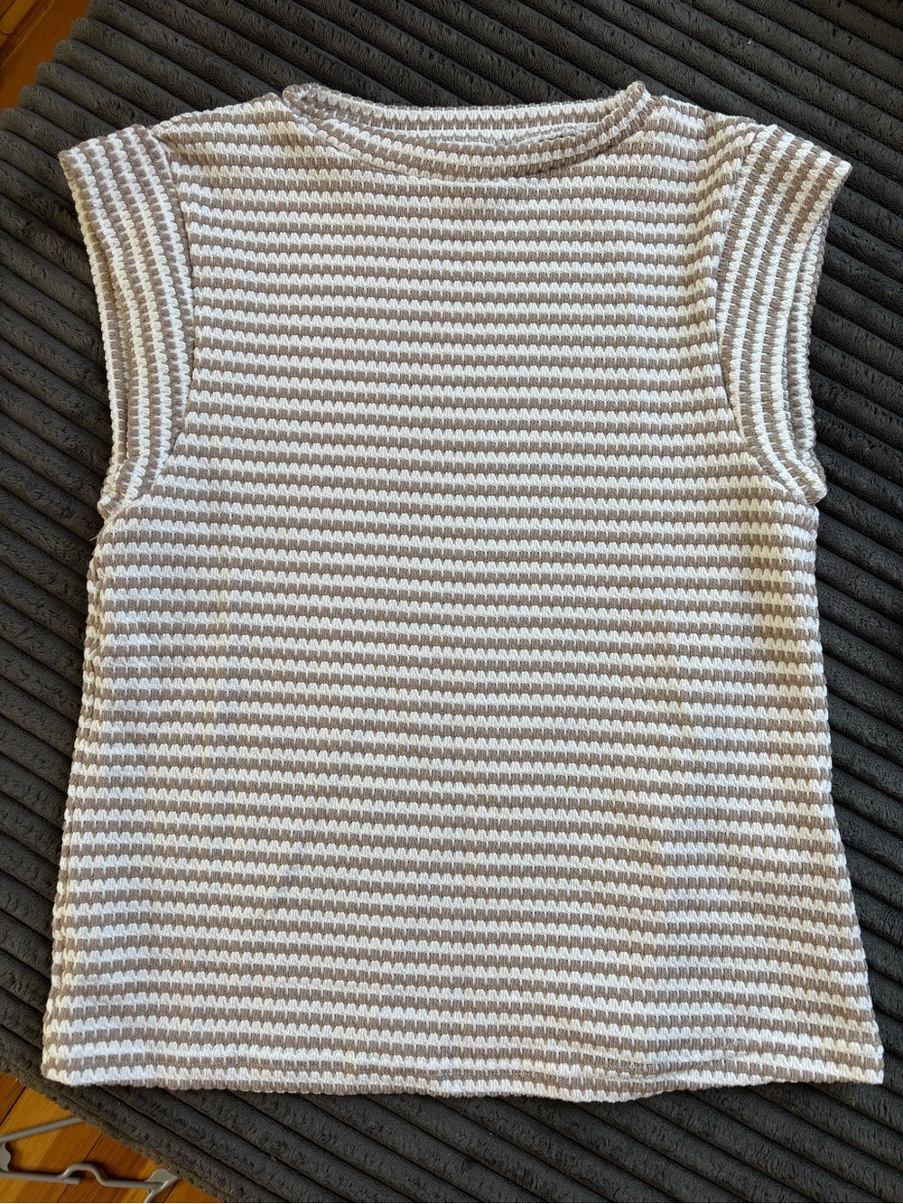 SHEIN Beige and White Striped Knit Sleeveless Top